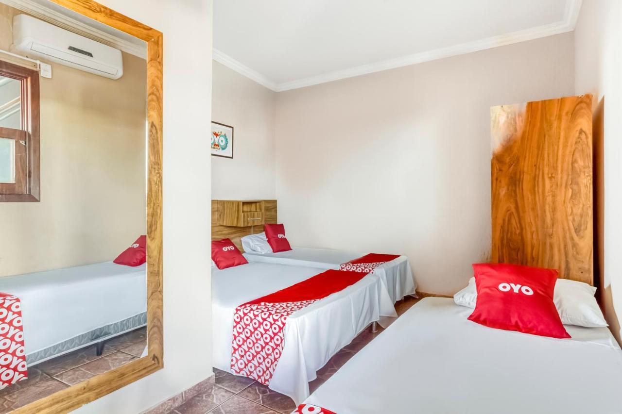 Oyo Hotel Tereza Курвелу Екстер'єр фото