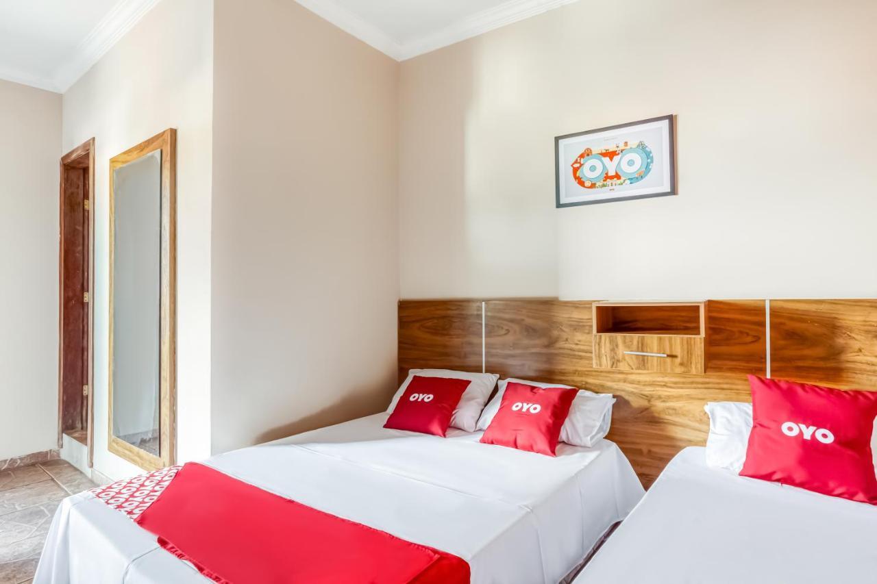 Oyo Hotel Tereza Курвелу Екстер'єр фото